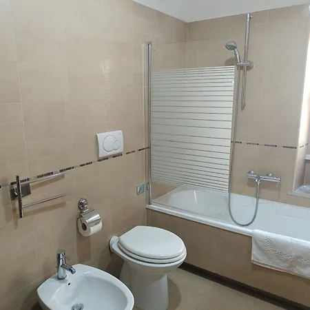 Tia Tourist Apartamento Roma